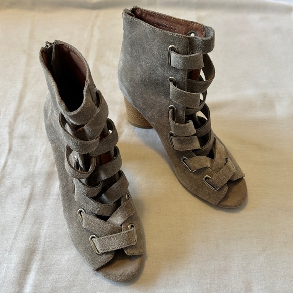 Jeffrey Campbell 6.5 Salazar Booties ~ Suede Leather Lace Up Block Heel ~ Boho - Picture 2 of 11